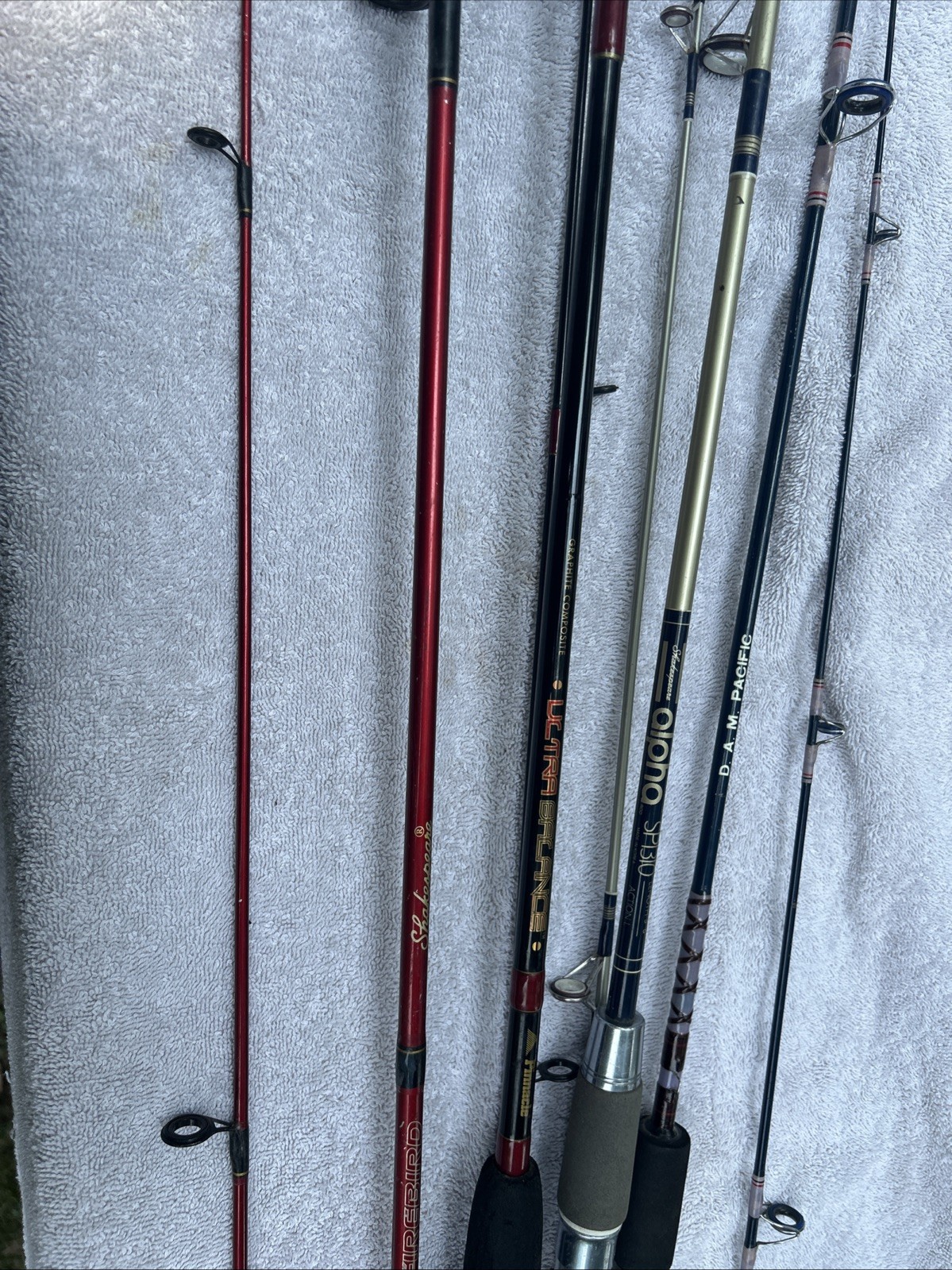 4-spinning Rods