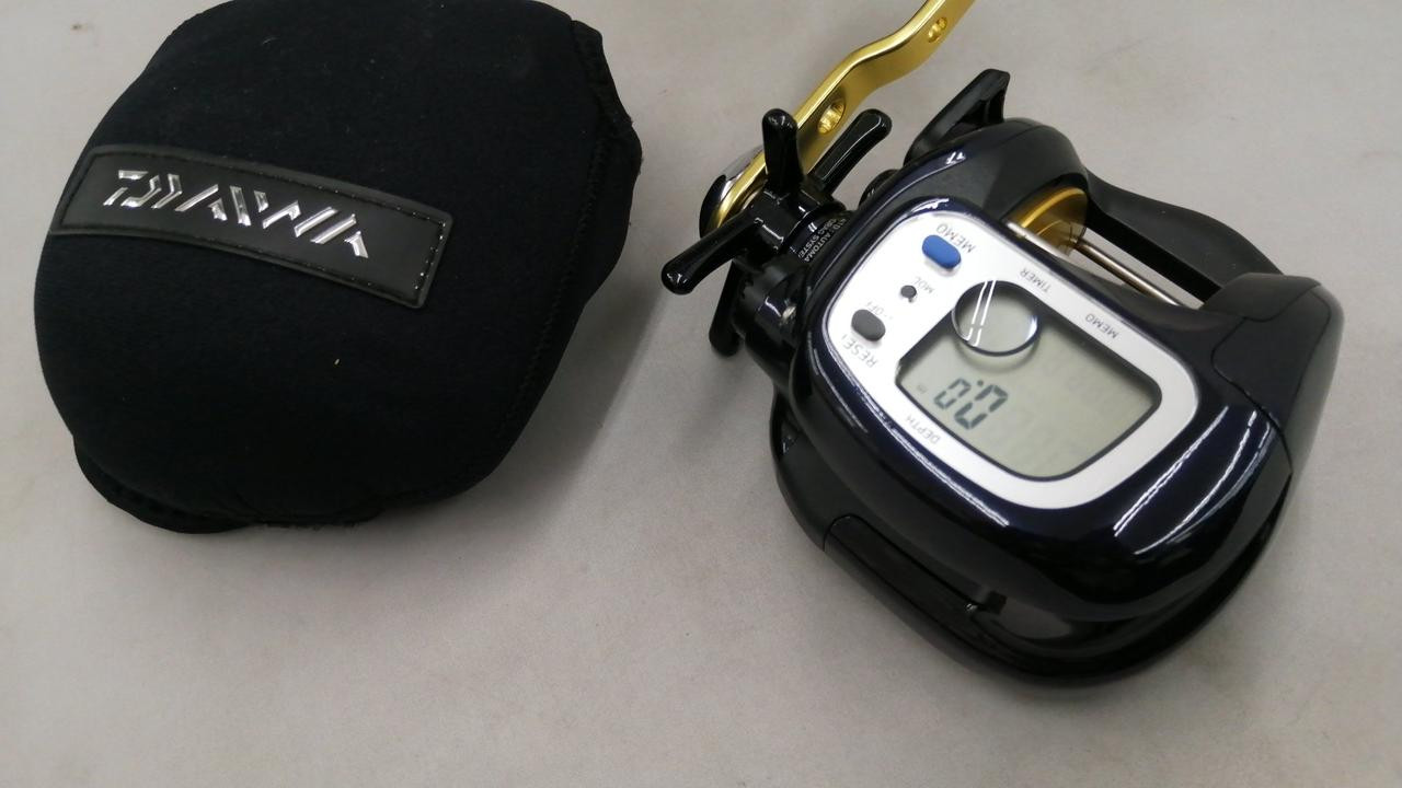 DAIWA 17 Tana Sensor 300 Black Color Tested w/Case