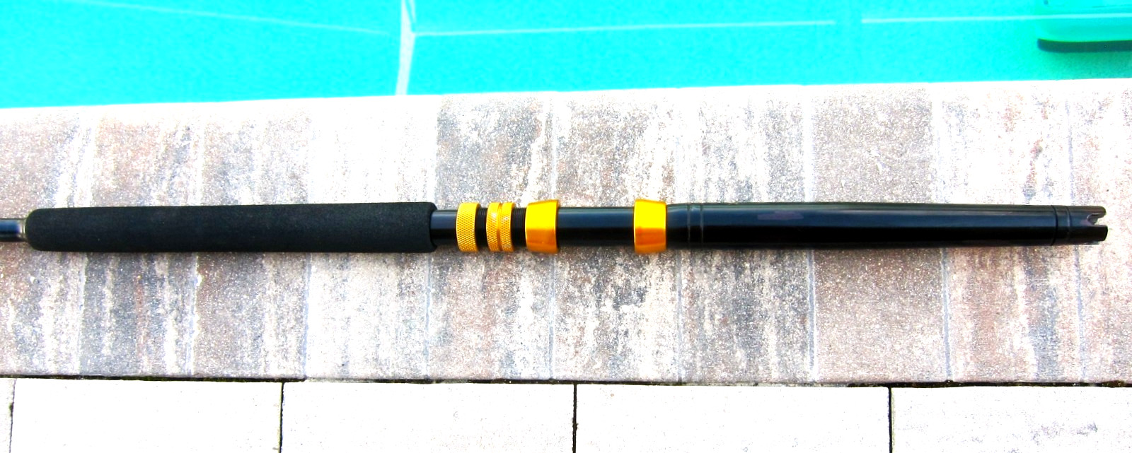 Custom MELTON INTERNATIONAL Stand-Up Rod: 6′; 80-100lb AFTCO Rollers & Butt-USED