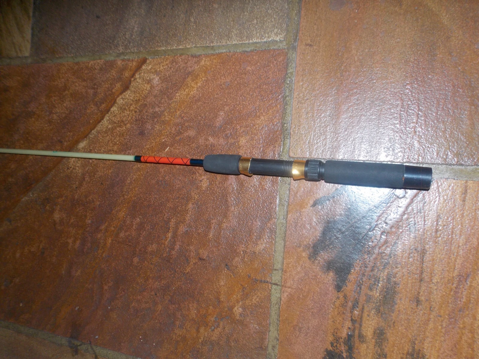 LAKER “Deluxe Eagle” 5′ Spinning Rod MS 7025 Lure- 1/8-3/8oz SUPER CLEAN 12/26