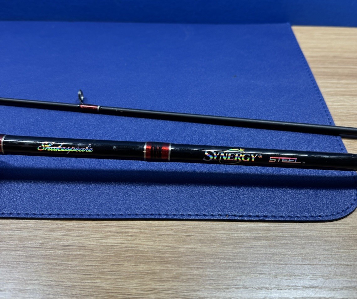 Shakespeare Synergy Steel Spin Cast Rod SYSTSC 60 2M 6’ Medium Act. 6-12 Line