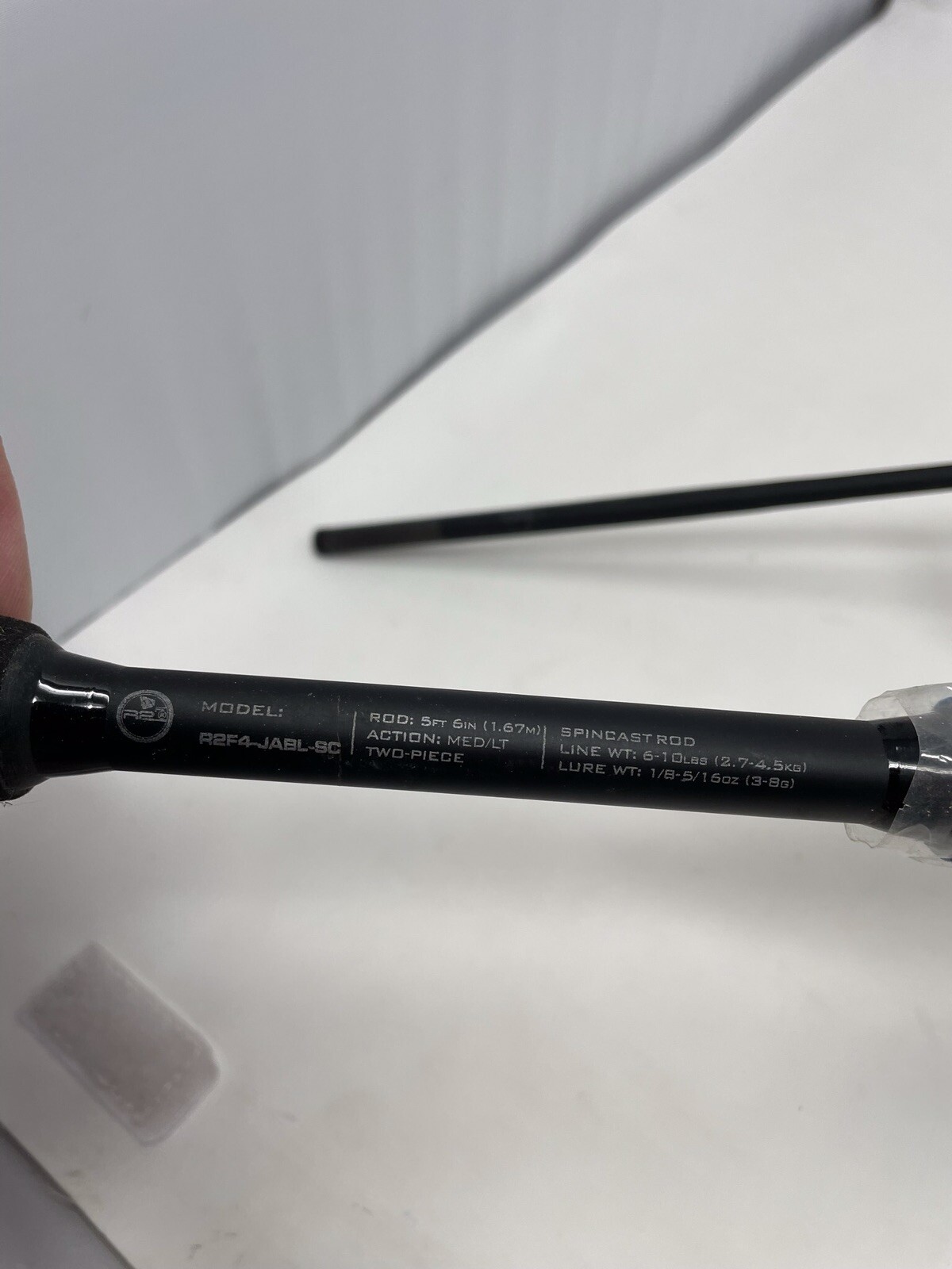 South Bend R2F Performance Series R2F4-JABT-SC Telescopic Rod And Reel