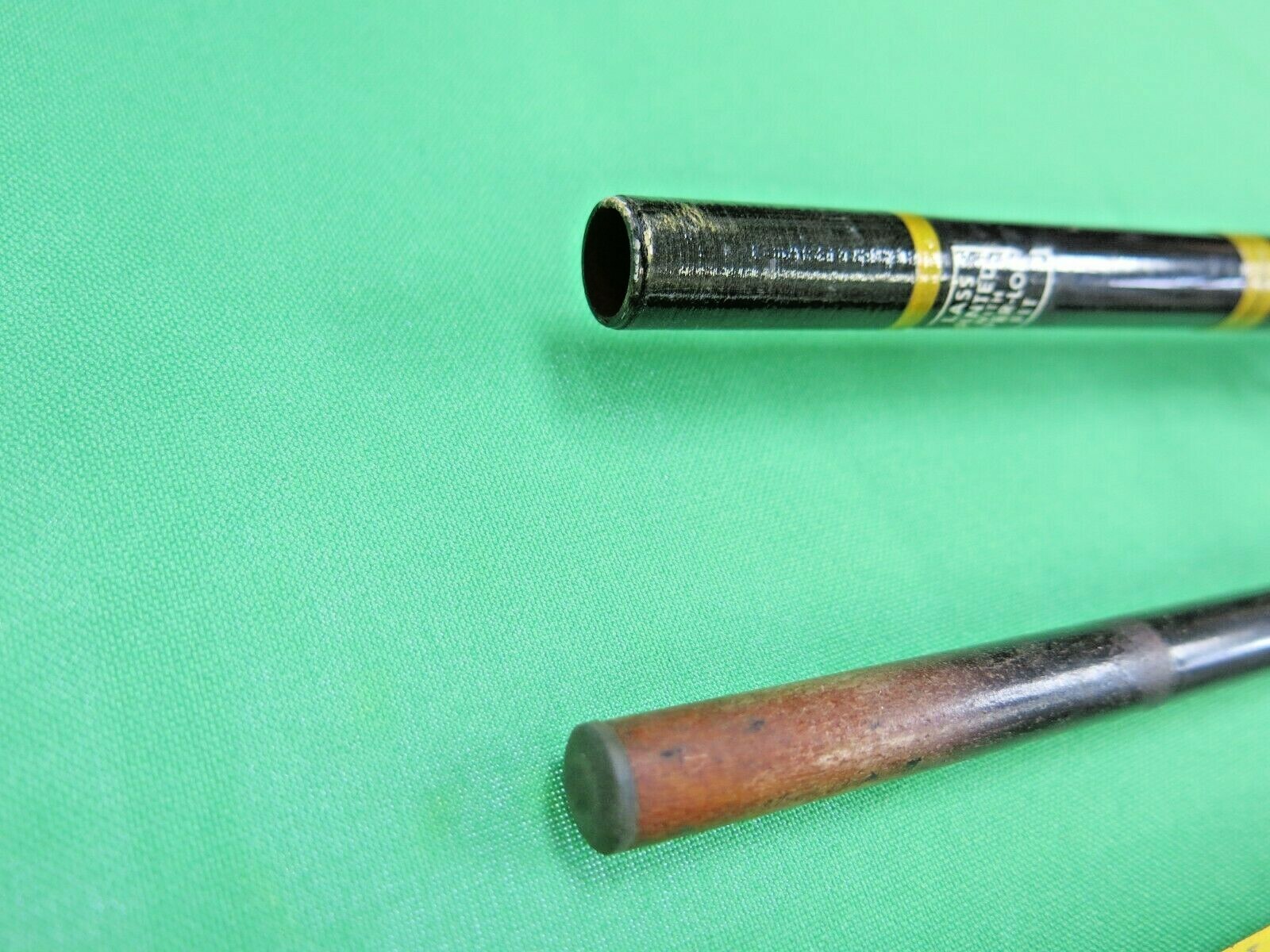 Vintage Daiwa 8025 Spinning Fishing Rod 8′ USA California 8-20LB 2 piece MINT
