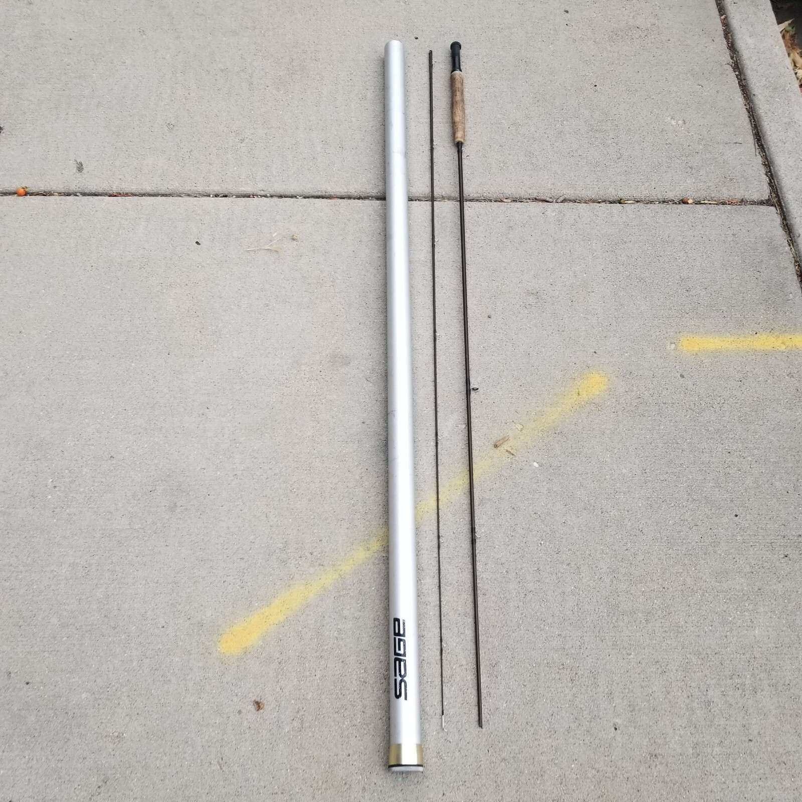 SAGE GFL 586 DS GRAPHITE II FLY ROD W/CASE LINE 5 LENGTH 8′ 6″