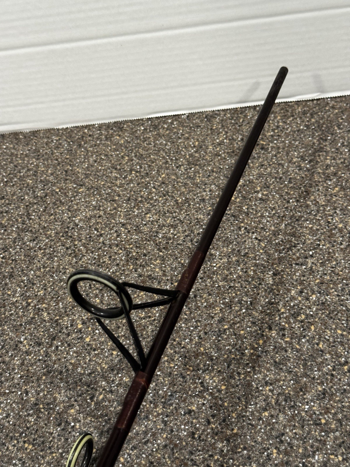 Vtg RARE Fenwick HMG GSH-1262F 10’6” 2Pc Graphite Spinning Rod Fuji USA 10.5’