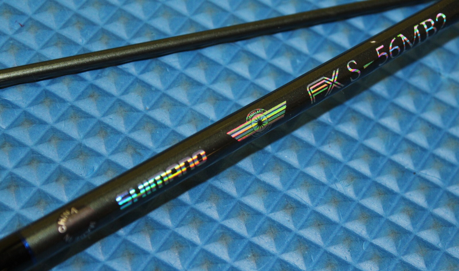 Shimano FXS-B2 Spinning Rod 2-Piece 5′ 6″ Medium FXS56MB2