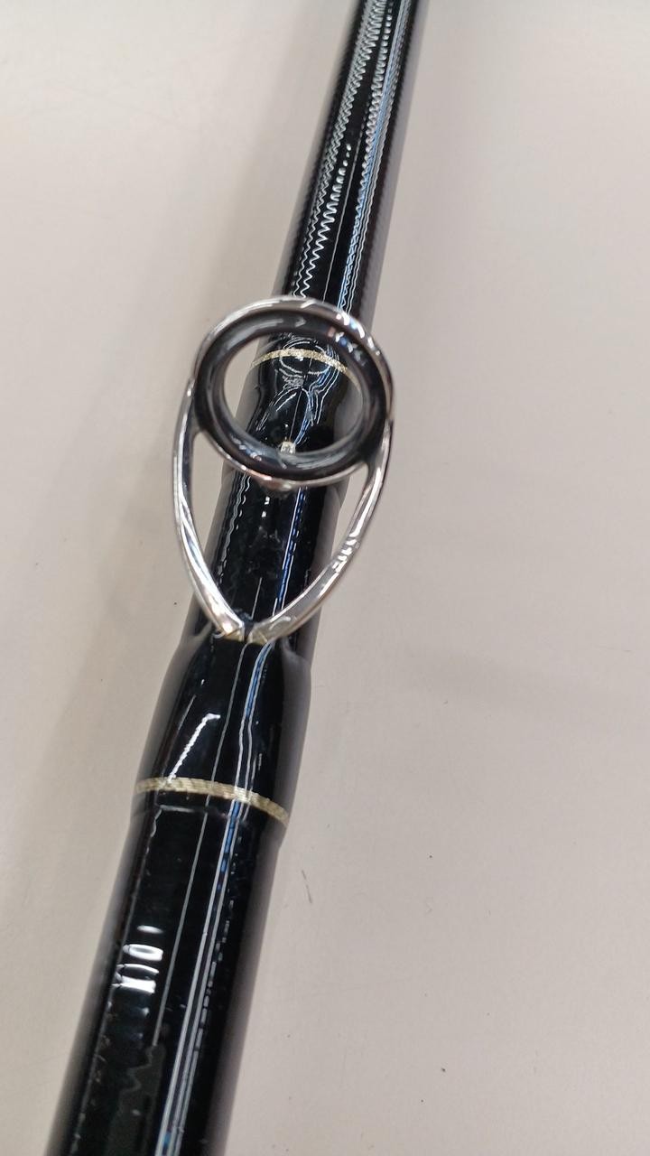 Yamaga Blanks Early105 ERY-105MMH/B Seabass Fishing Rod 10.5ft, 189g, Used
