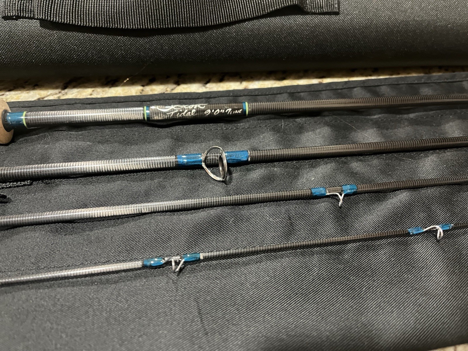 Scott Tidal 9′ 7wt Fly Fishing Rod w/ Tube and Sock