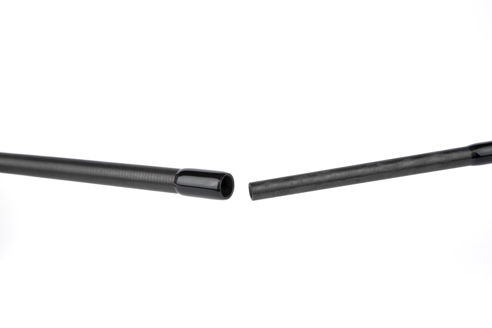 NEW 2025 Sonik Xtractor+ DARK CAMO Carp Rods – All Sizes – (AC0161 – AC0165)