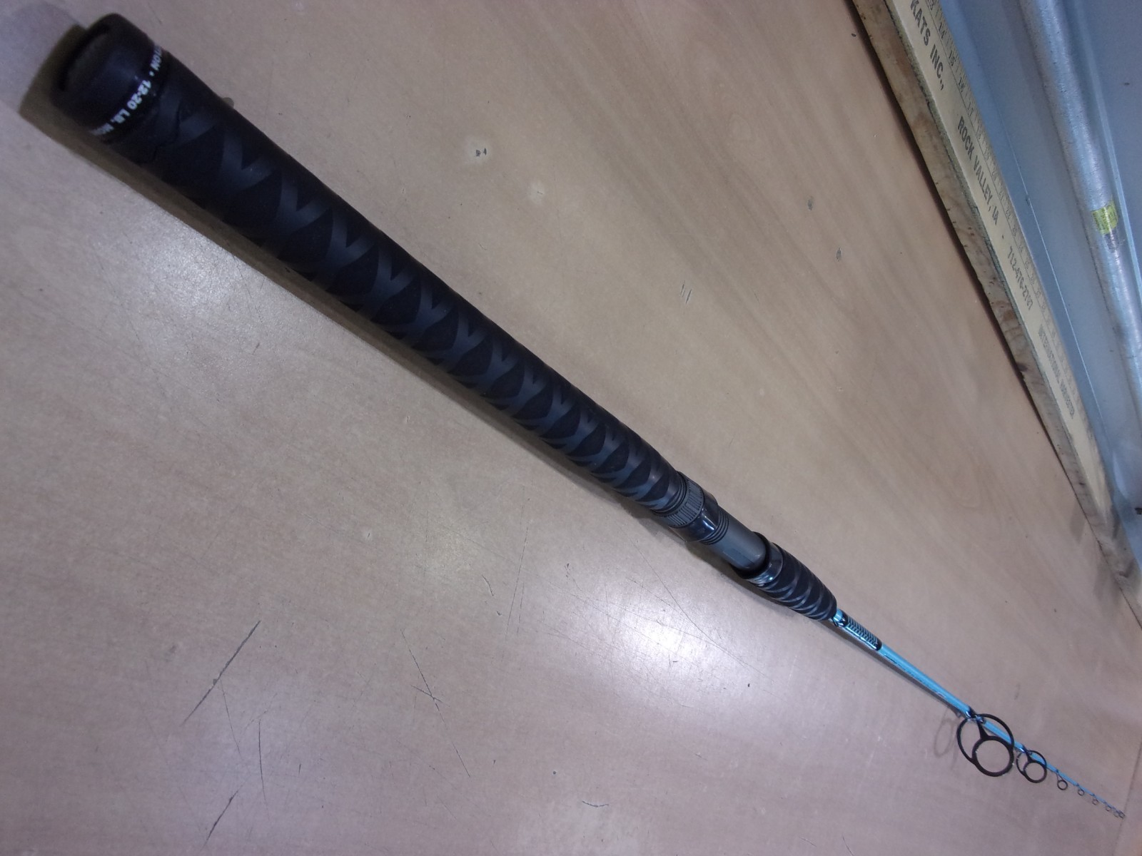 SHAKESPEARE UGLY STIK CARBON INSHORE 7 foot Medium Heavy spinnng rod