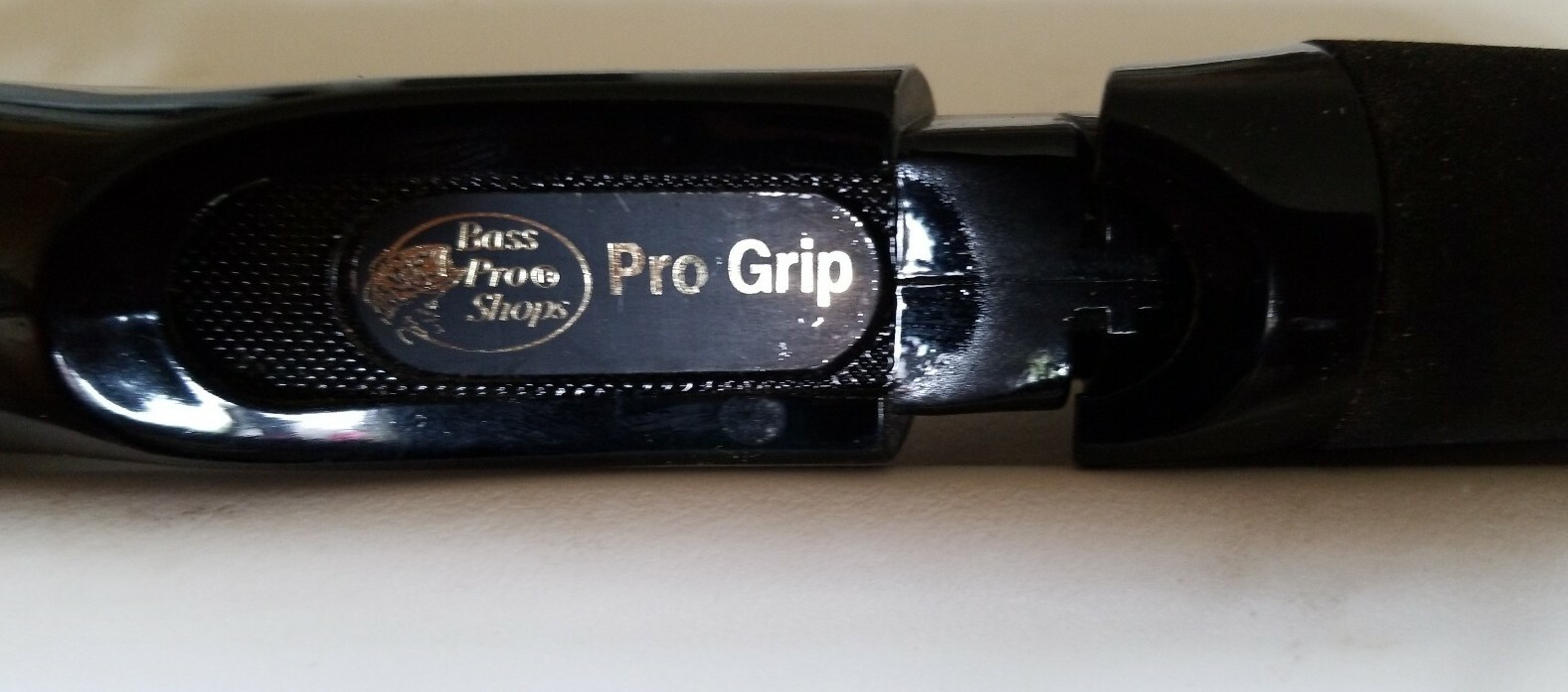 (#34) Bass Pro Shops Pro Comp II PC2-70MT Med. Action 7′ 8-17 lbs. Line