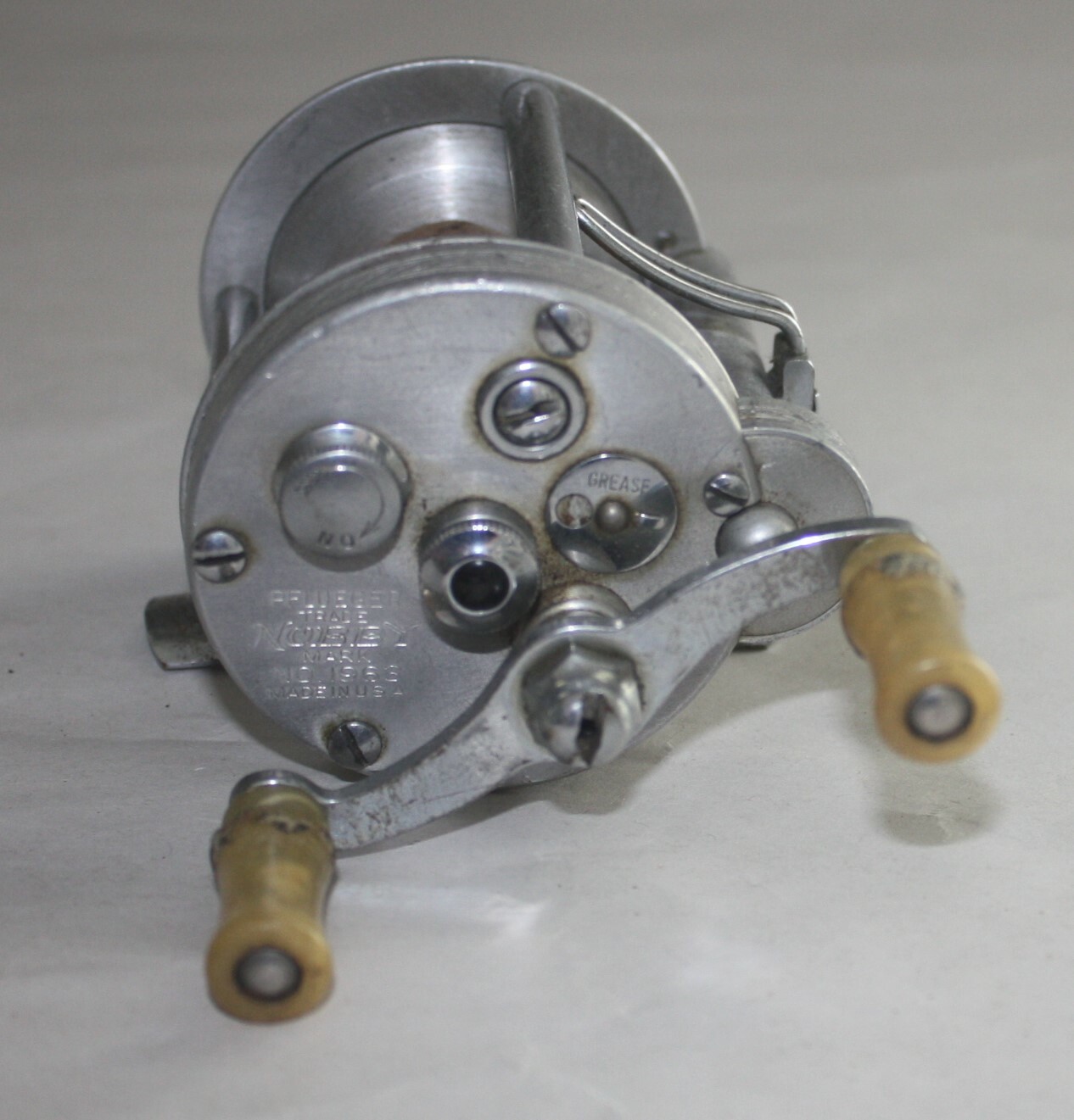 Pflueger – Nobby Fishing Reel, No. 1963