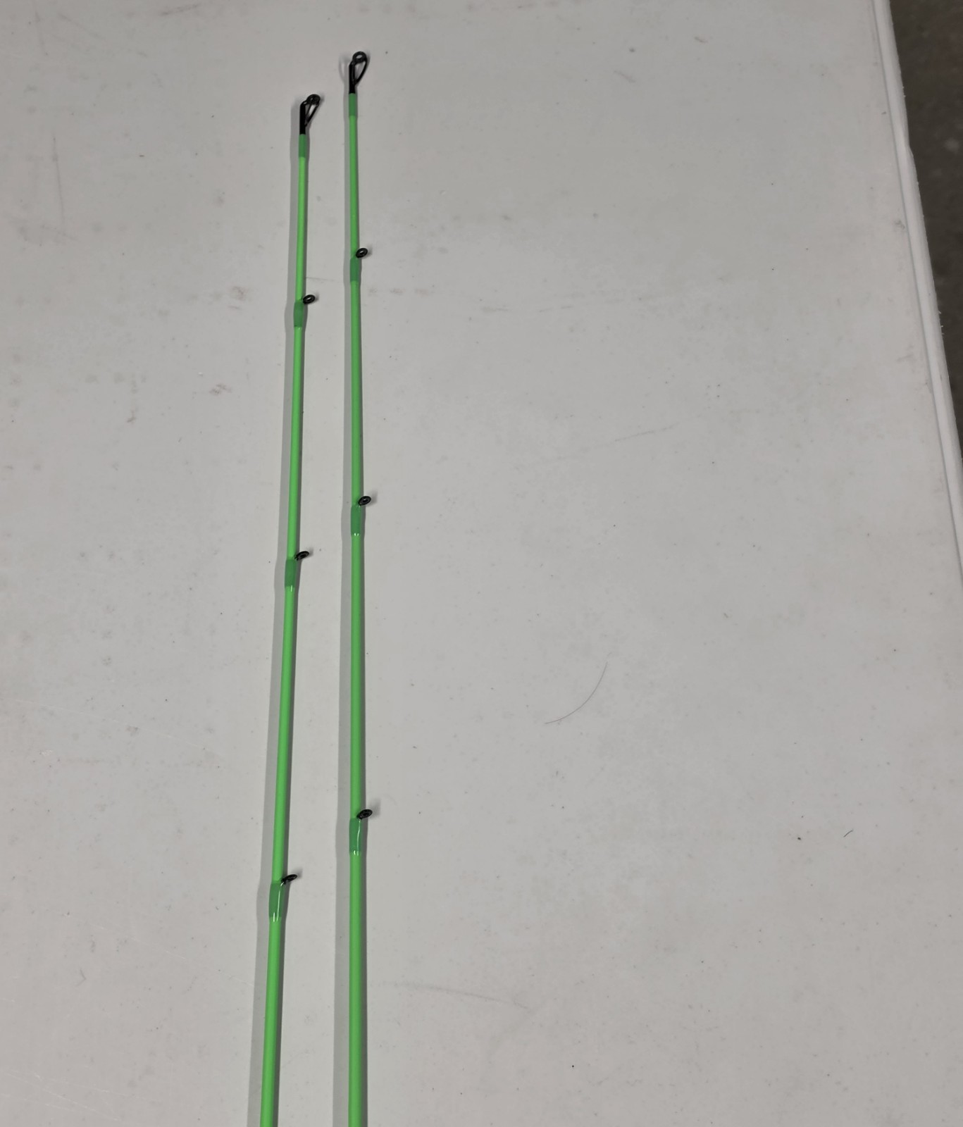 (LOT OF 2) 13 Fishing Radioactive Pickle 1 Piece Castinf Rods 7’3″ Heavy Fast