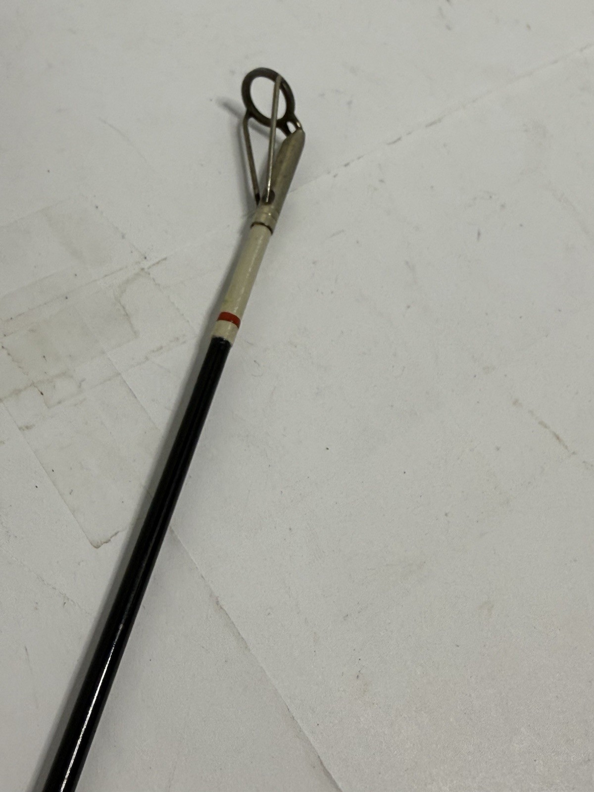 Gladding Quick Reflexe R585-M Nypoxy 8′ 6″ Two 2 Piece Heavy Surf Rod 25 lb.