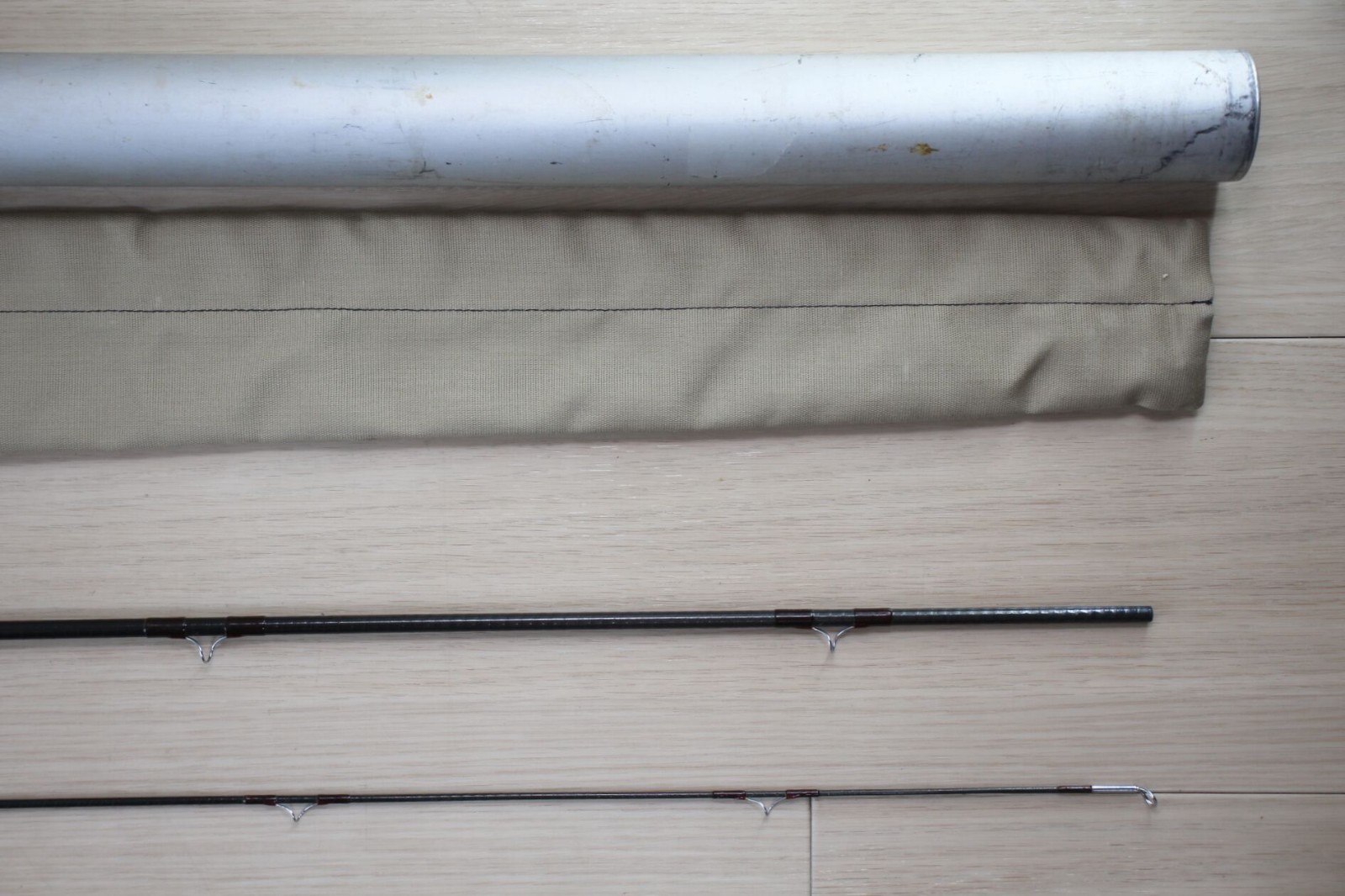 Vintage Orvis Henry’s Fork 8’6″ 5wt 2pc Graphite Fly Rod 1982 USA M10