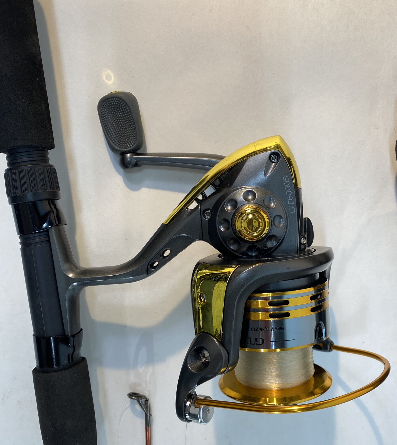 NGage South Bend Fishing Gear R2F-562MSP 5 1/2′ Casting Rod W/ Reel & Hard Case