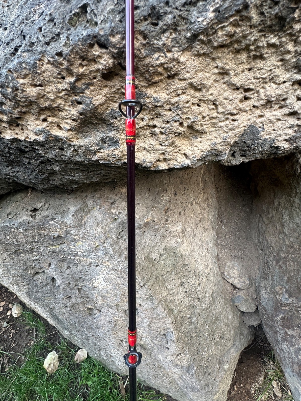 Bass Pro Shops IM7 Graphite Casting Fishing Rod 5′ 6″ 1 Piece Tourney Special