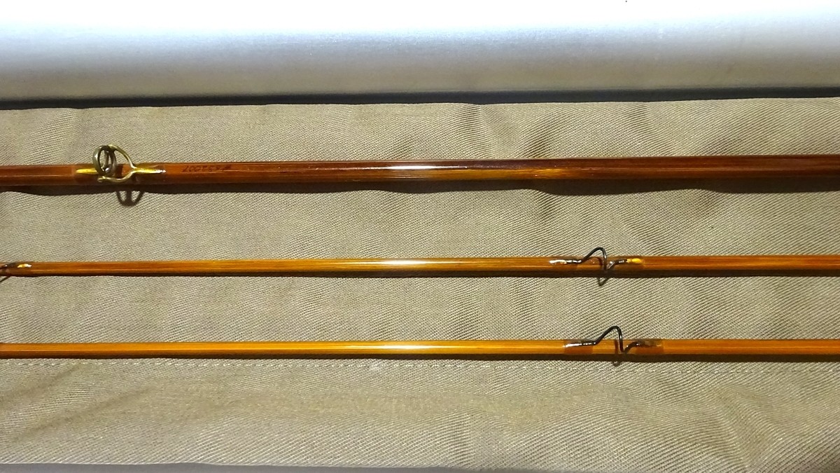 R.W.Summers Co. Bamboo Rod -Migde- 6ft4in 2P2T 4wt A beautiful 2007 Midge rod