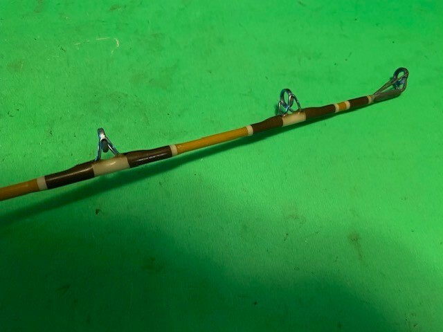 CUSTOM BUILT FENWICK LB 1665 6 FOOT 6 INCH 20 TO 50 LB. CONVENTIONAL FISHING ROD