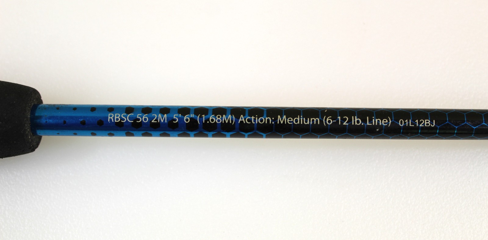 Shakespeare Reverb RBSC 56 2M 5′ 6″ Casting Fishing Rod Medium Action 2 Piece
