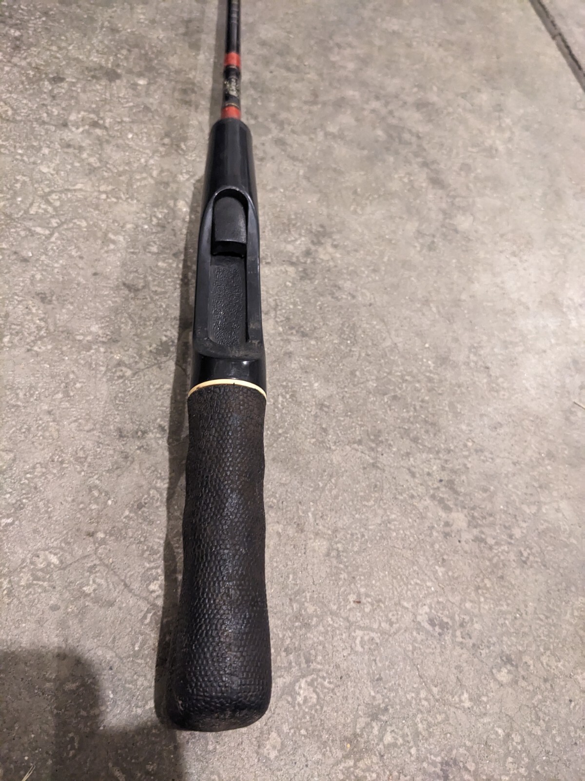 Bass Pro Shops tourney Special IM6 5’2″ 1 Pc Baitcasting Vintage Fishing Rod