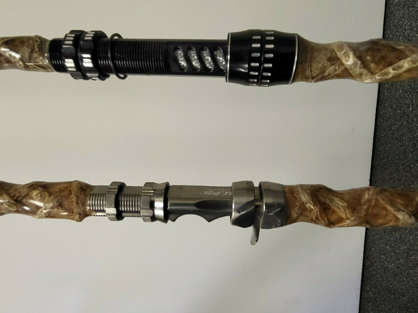 Custom Rattlesnake Fishing Rod Real Rattlesnake Skin Grips with or without Fangs