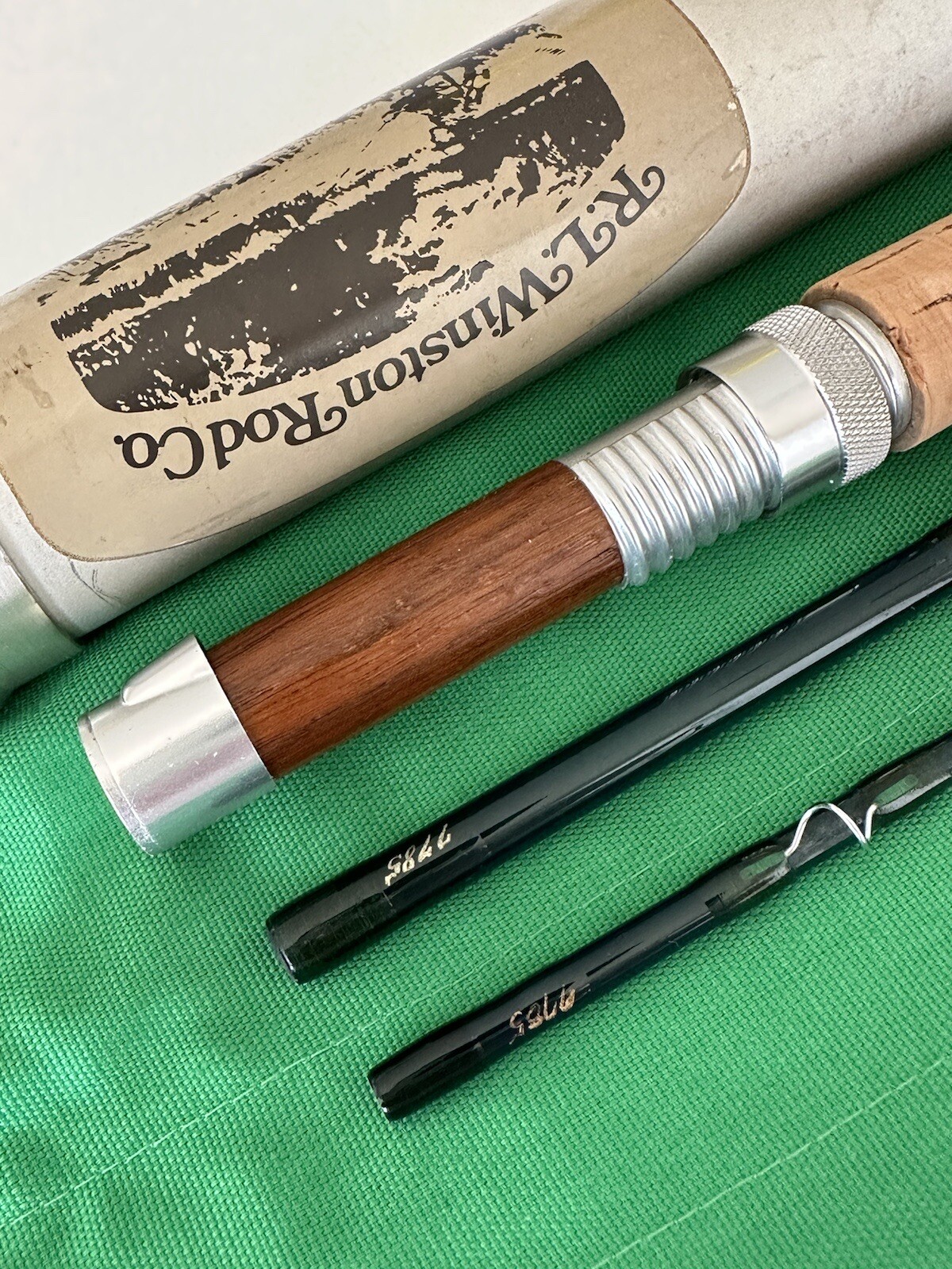 **BEAUTIFUL** RL WINSTON 8wt 9’ft~3pc FlyRod! LOW SERIAL # 7785￼￼🔥