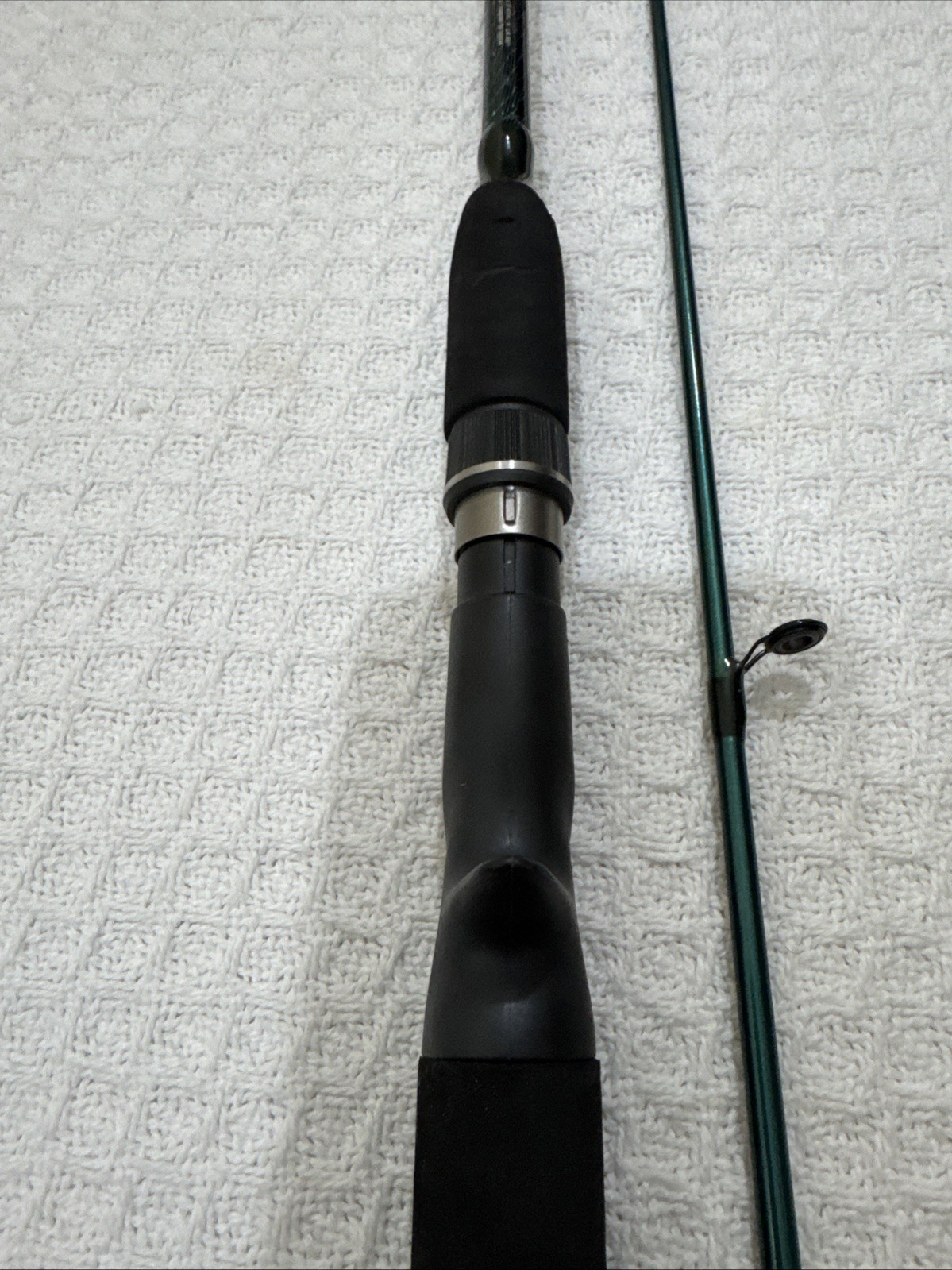 South Bend Elan FC F6’ Medium Action Two-piece Spinning Fishing Rod 6-14 lb Test