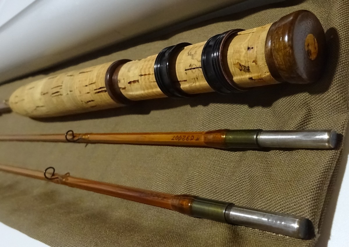 R.W.Summers Co. Bamboo Rod -Migde- 6ft4in 2P2T 4wt A beautiful 2007 Midge rod