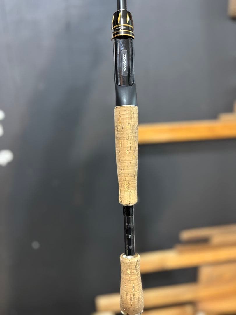 Daiwa AIR Edge 66MB-E Baitcasting Rod 6’6″ 2-Piece 5-18g Used