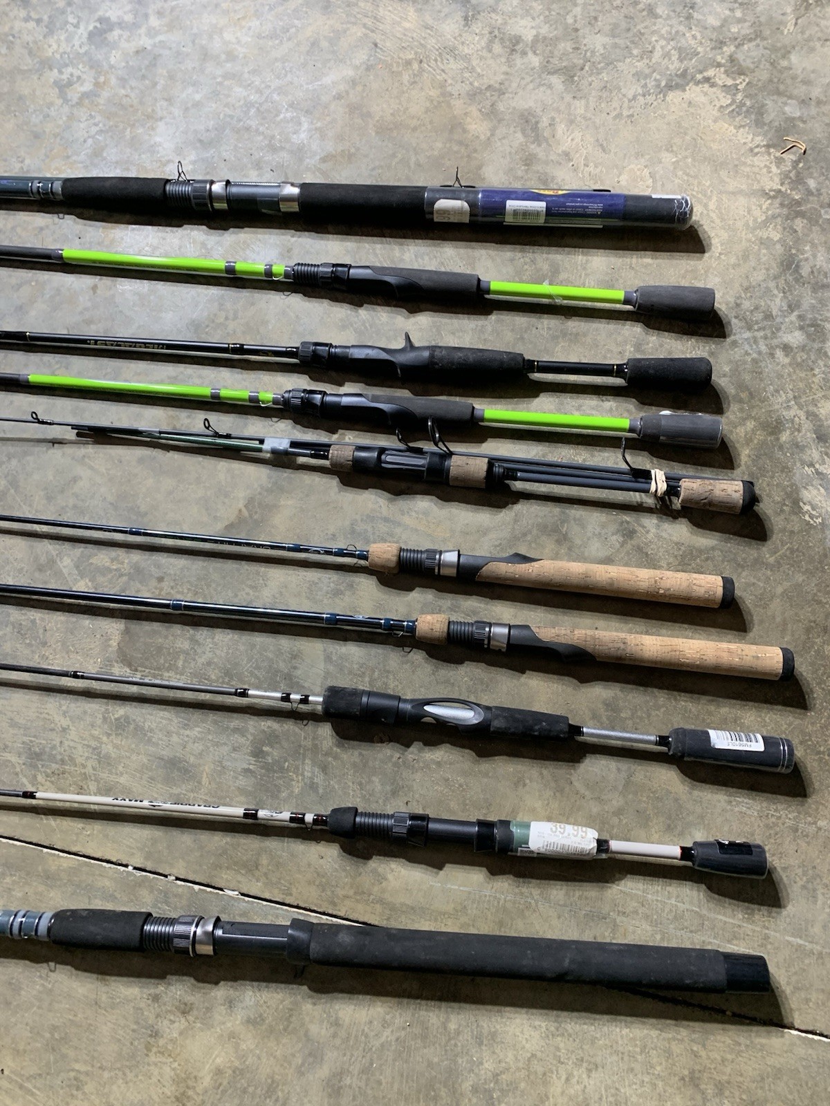 LOT OF 10 BASS PRO SHOPS FISHING RODS (BROKEN)