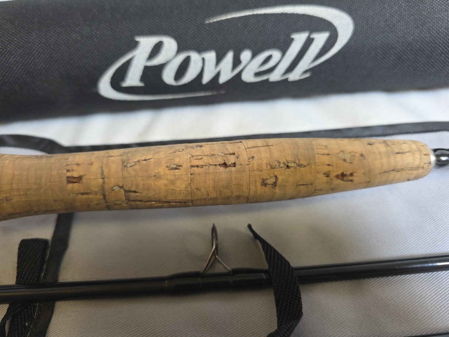 Powell Legacy XL 905-4 Fly Fishing Rod 9′ 4wt 4 Piece Black Excellent Case
