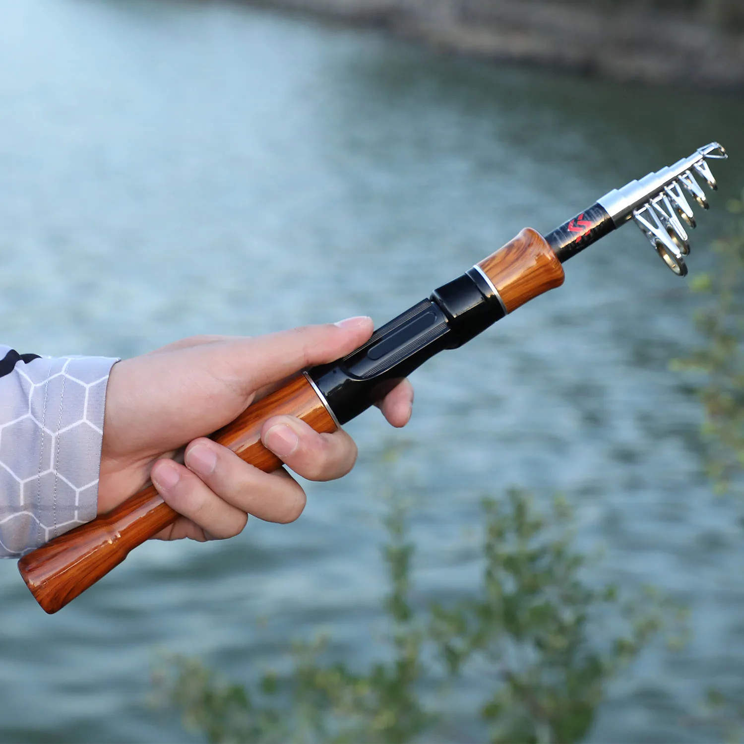Sougayilang 1.6M Telescopic Fishing Rod Spinning Casting Lightweight Portable