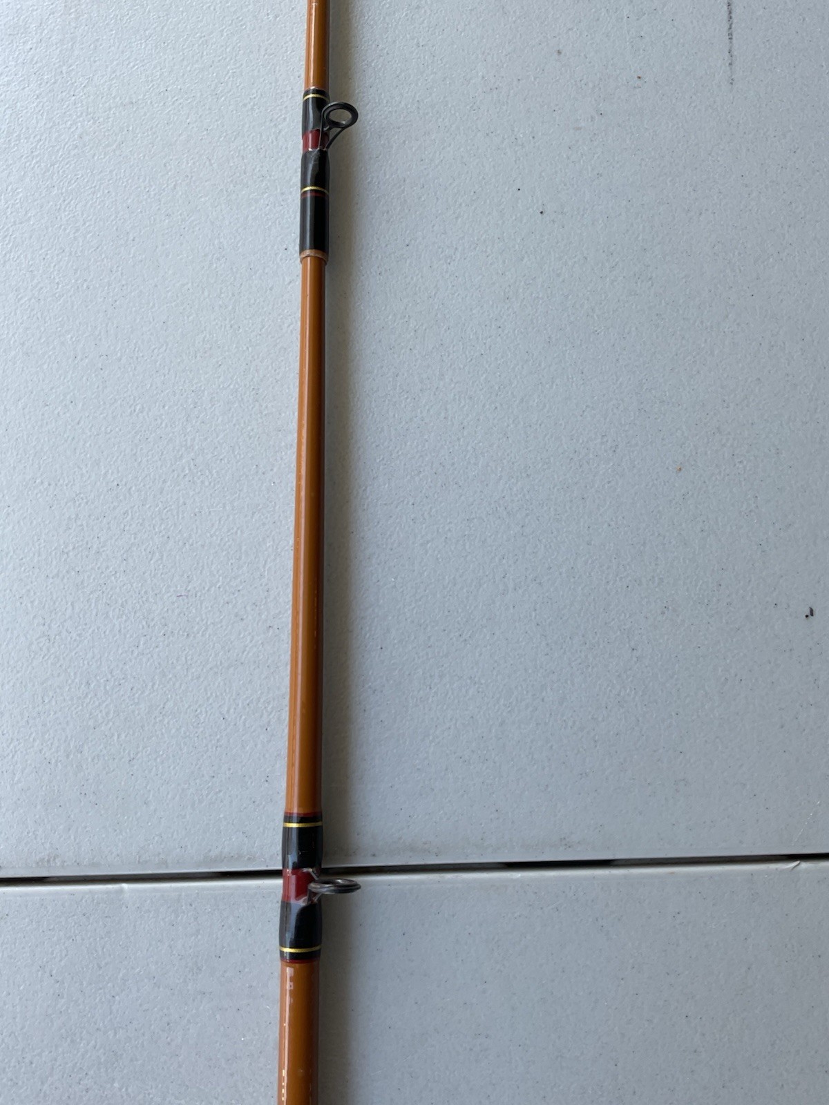 UGLY STICK BWD 2200 8FT 12-30 LB NINE GUIDES SALTWATER FISHING ROD
