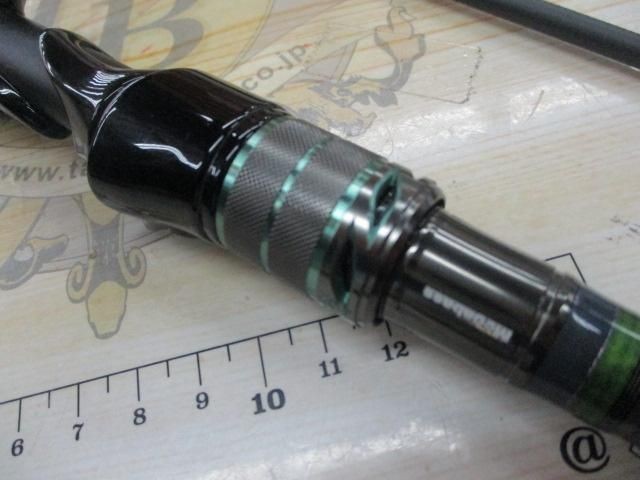 Megabass Orochi X10 F4 & 12-611XT 2P SUPER ELSEIL Bass Rod Used