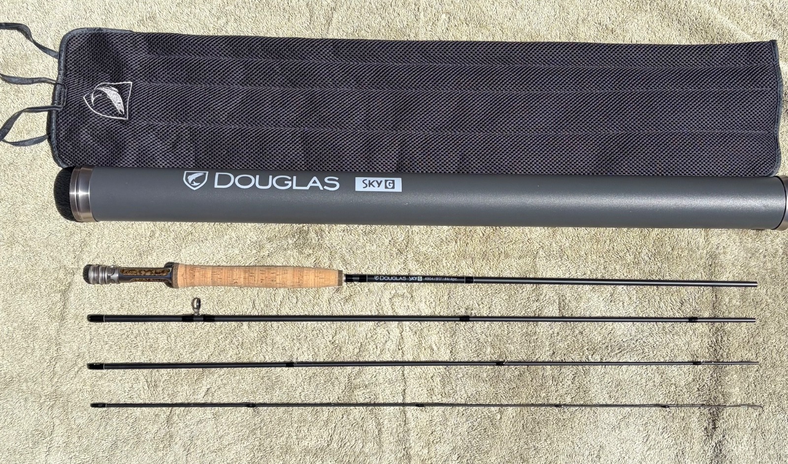 Excellent condition! Douglas Sky G 9’ 4wt 4pc Fly Rod