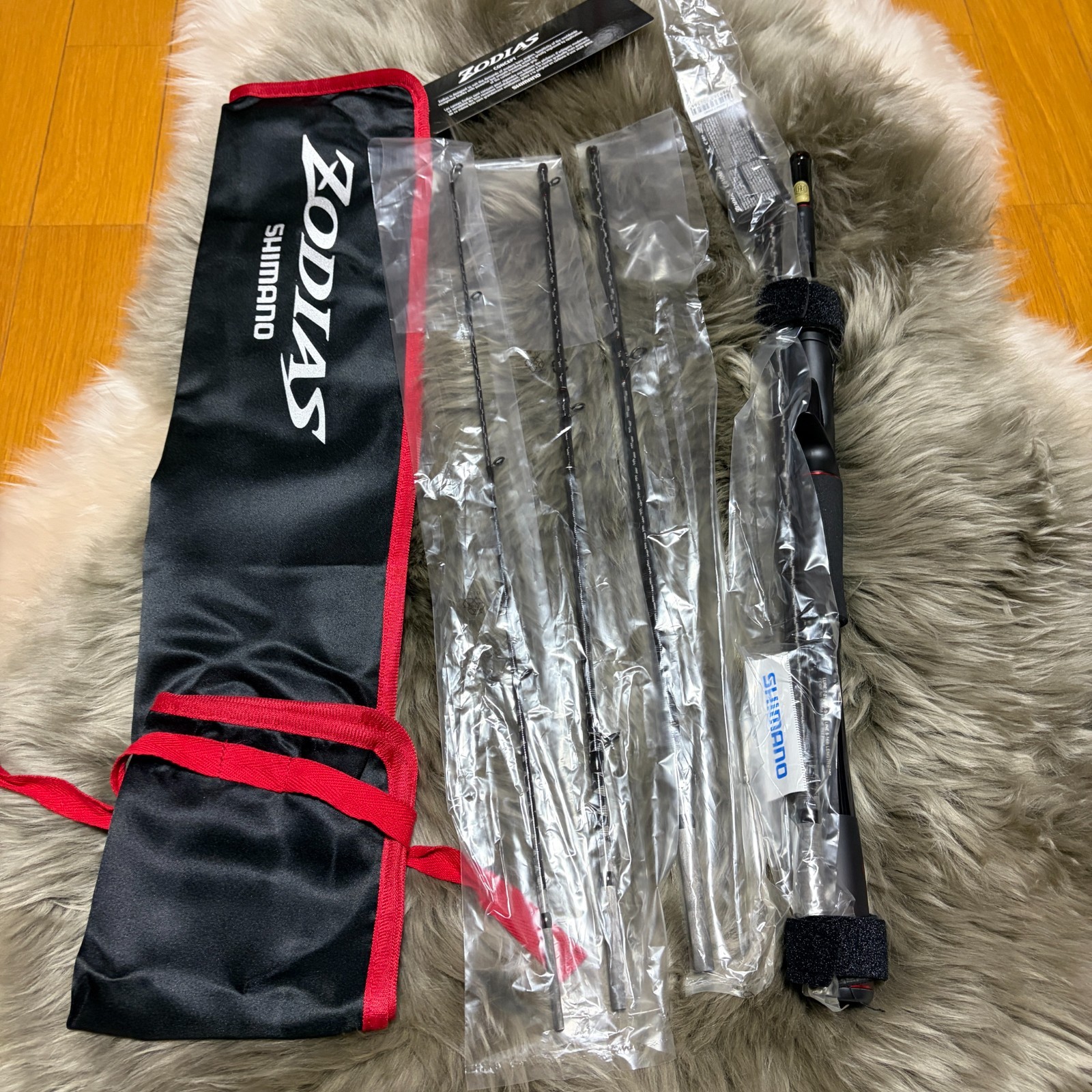 Shimano 21 Zodias Pack Rod C610M-5 Equipped with Carbon Monocoque Grip Compact
