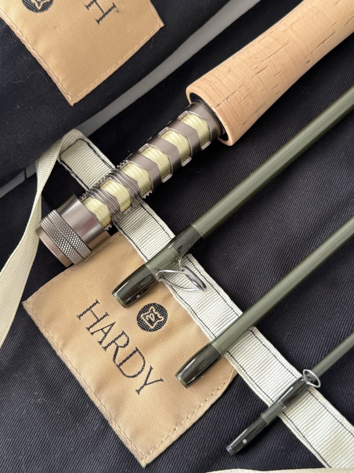 **BEAUTIFUL** 🔥HARDY ZENITH 5wt 10’ft~4pc Fly Rod!! 🔥~LEGENDARY~🔥