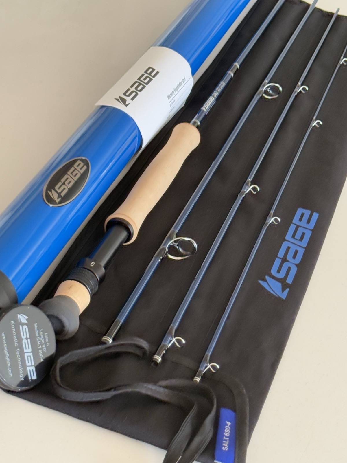 **BEAUTIFUL** 🔥 SAGE SALT 6wt. 9’ft~4pc FlyRod!! 🔥~MINT~🔥