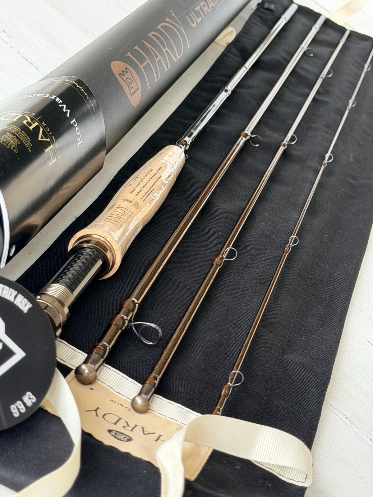 **BEAUTIFUL**🔥 HARDY 3wt. 9’9”in~4pc Ultralite LL Sintrix NSX Fly Rod🔥~NEW~🔥