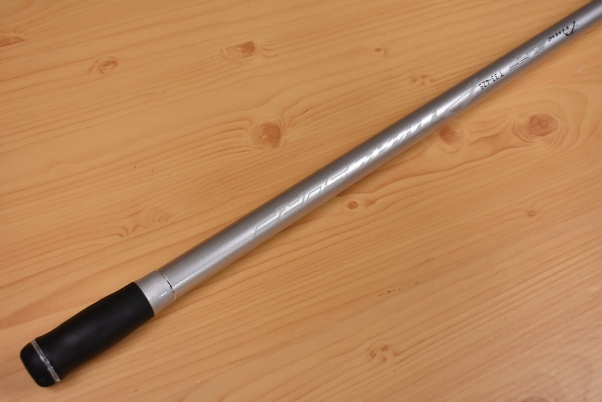 Daiwa 14 Prime Surf T33-425 W Model Spinning Rod color black silver fishing both