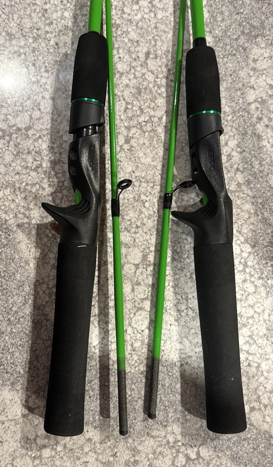 2 Rods Zebco Hot Cast Casting 4’6” Medium Light 2-piece Rods