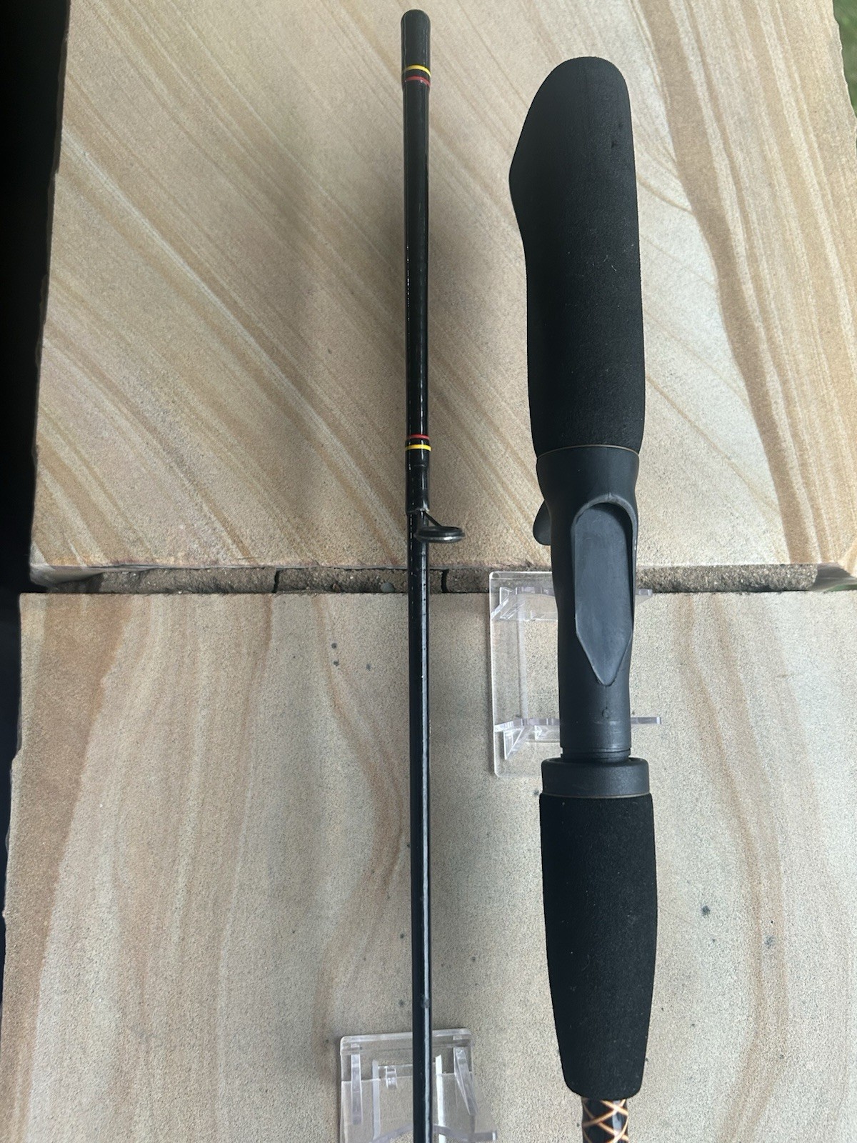 Shakespeare Ugly Stick SCL 1100 6’ Lite 2pc Casting Rod