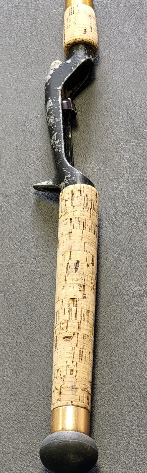 Heddon Musky Bait Casting Rod #1393, 4’6″, 4 Guides, Split Cork Grip, VG+ Cond