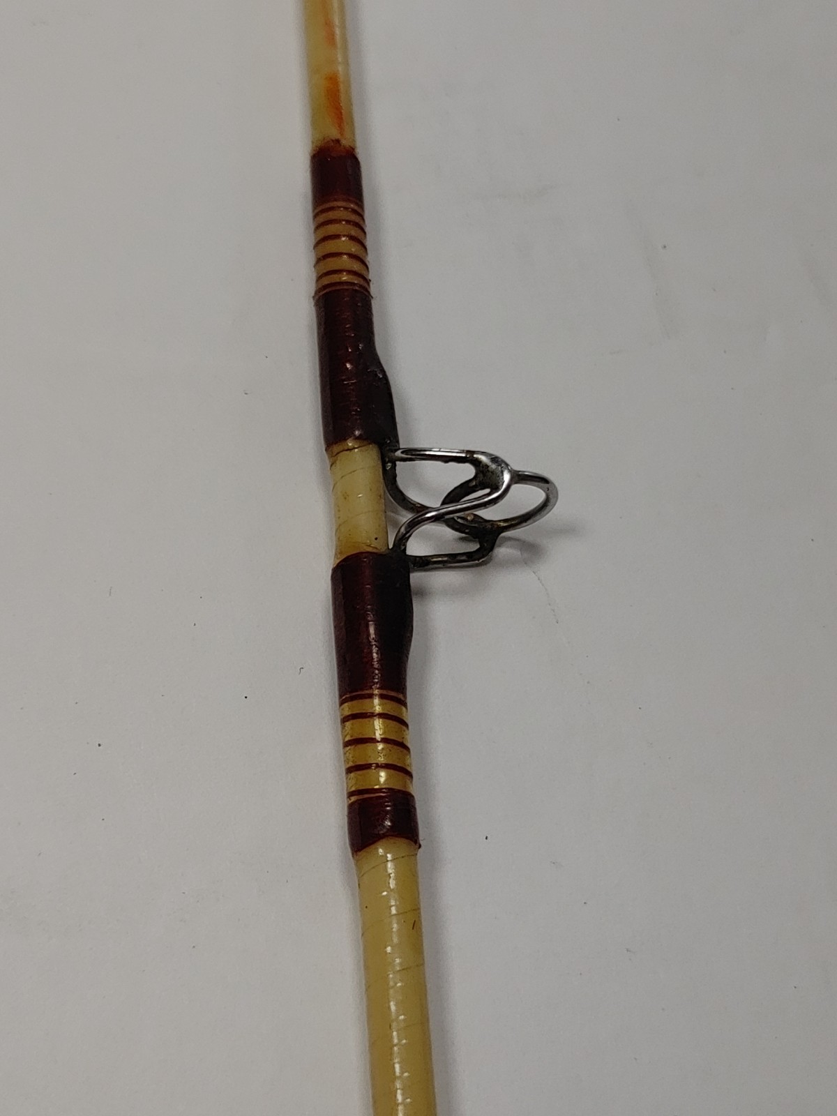 Shakespeare Wonderod SS-550-9′ Surf Fishing Rod 9′ 2 Pc. Vintage CLEAN & READY