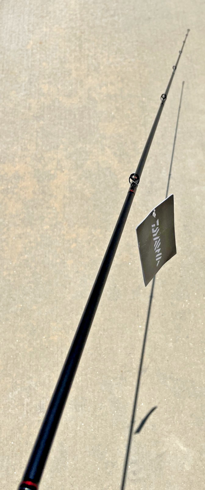 New Daiwa Fuego Casting Rod 6’6″ Medium Heavy 1-Pc Graphite 661MH Bass