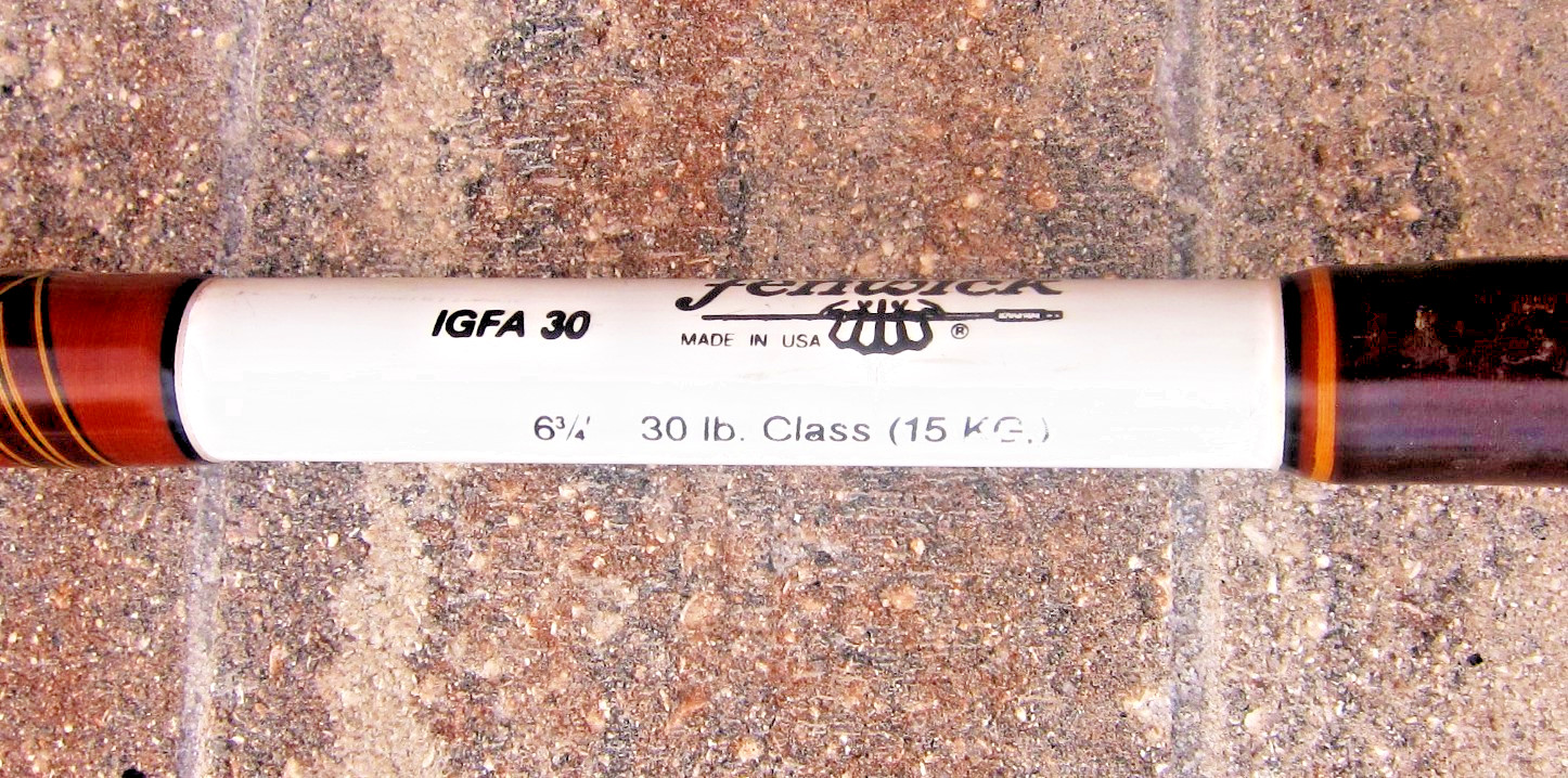 Vintage FENWICK IGFA-30 FENGLASS Stand-Up Rod; AFTCO: 6’9″; 30-60lb – NICE USED!