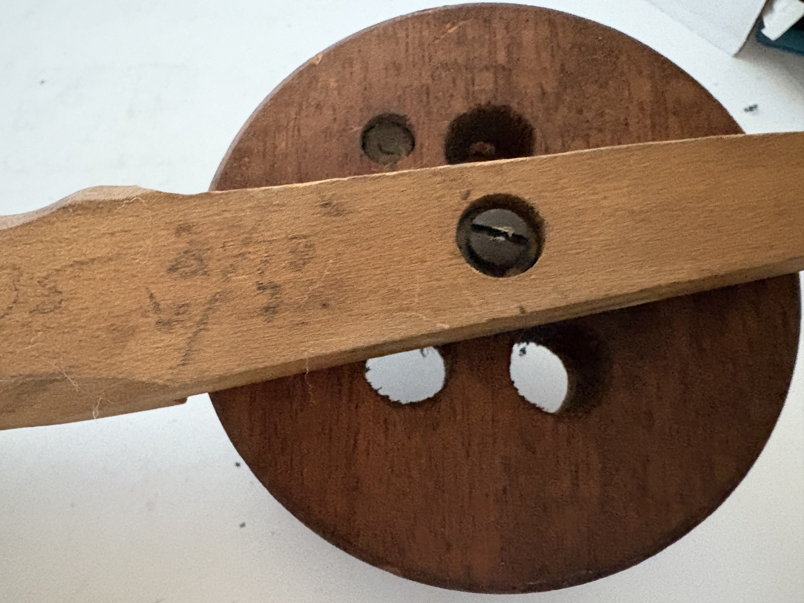 Vintage Wooden Ice Fishing Reel Drop Liner Untested
