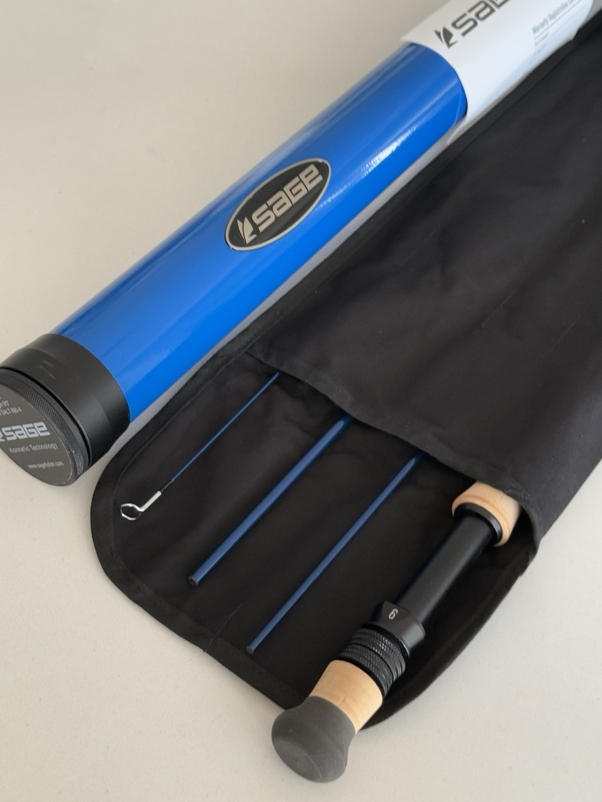 **BEAUTIFUL** 🔥 SAGE SALT 6wt. 9’ft~4pc FlyRod!! 🔥~MINT~🔥