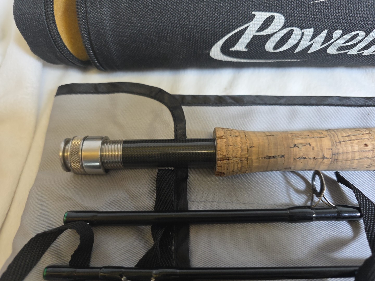 Powell Legacy XL 905-4 Fly Fishing Rod 9′ 4wt 4 Piece Black Excellent Case